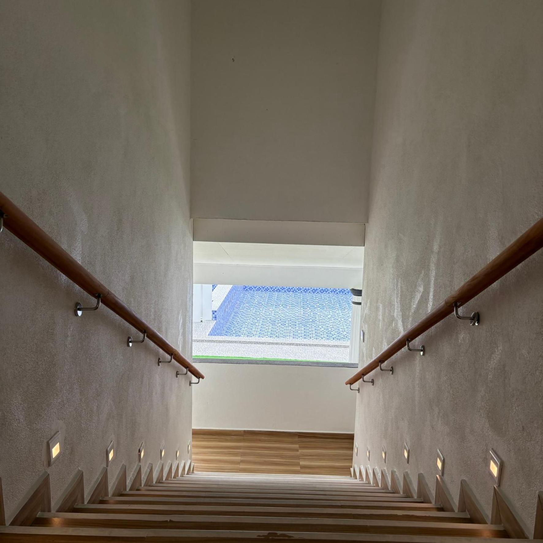 Eleven25 Roomstay Dungun Zewnętrze zdjęcie
